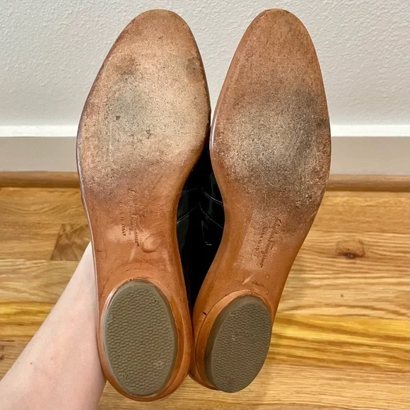 Ferragamo Mary Jane Ballet Flats Black Patent Leather Size 6 | Audrey Style - Picture 4 of 8